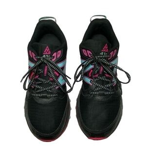 New Balance 410V7 Trail Running Shoes | Size 8.5